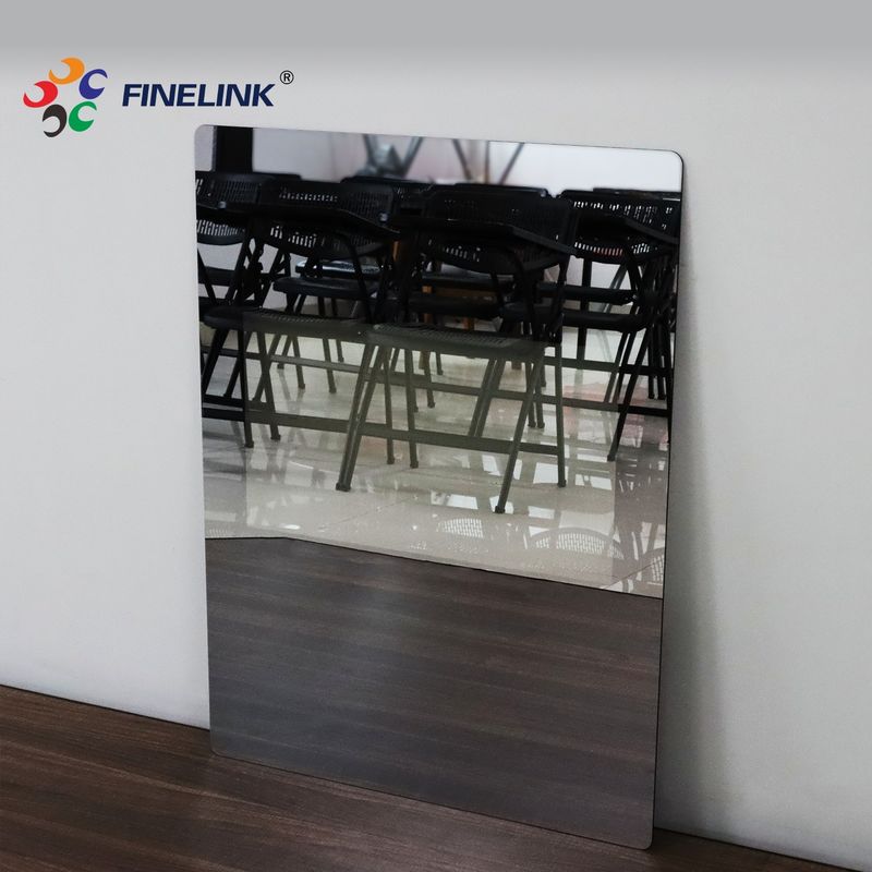 Display de parede de LCD exterior Publicidade Fitness Espelho de vidro Painel de toque para ginásio